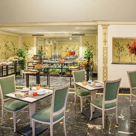 Hotel Donna Laura Palace By Omnia Roma