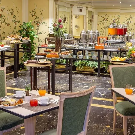 Donna Laura Palace Hotel