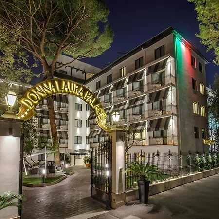 Donna Laura Palace By Omnia Hotell