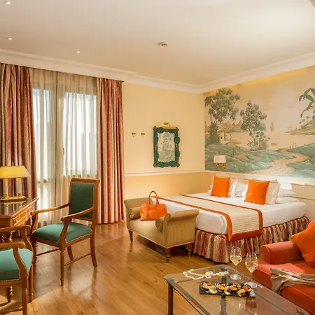 Donna Laura Palace By Omnia 酒店 4*