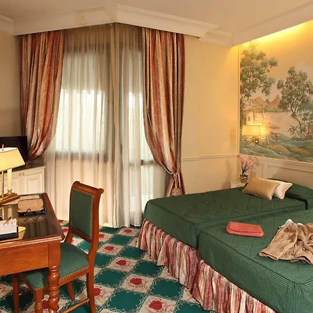Donna Laura Palace By Omnia Hotell 4*